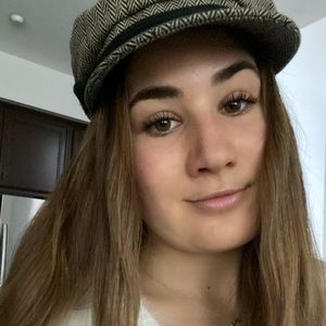 Meet your Posher, Megan